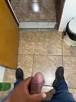 Luizcalado20 online show from March 2025 02:55:02 AM