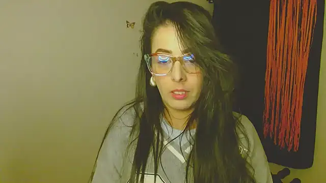 ella peck online show from October 2025 05:53:02 AM