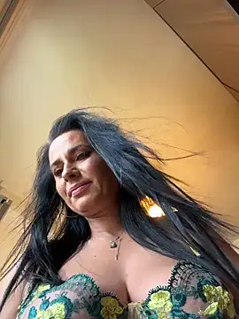 Hotmomcheckk  online show from June 2026 10:47:01 AM
