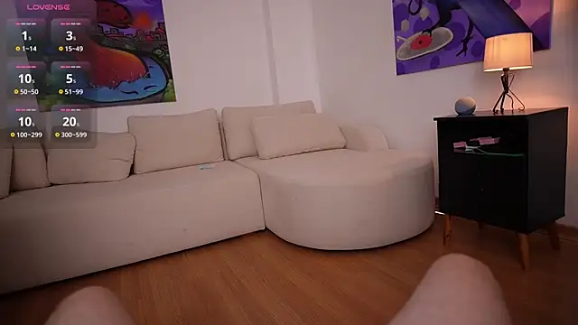 cuteface bigass  online show from October 2025 06:28:01 PM