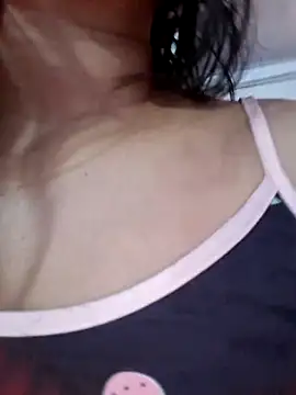 Sophie-hatter online show from April 2026 07:31:02 PM