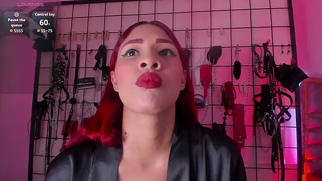 charrlotte quinn online show from January 2026 03:16:02 PM