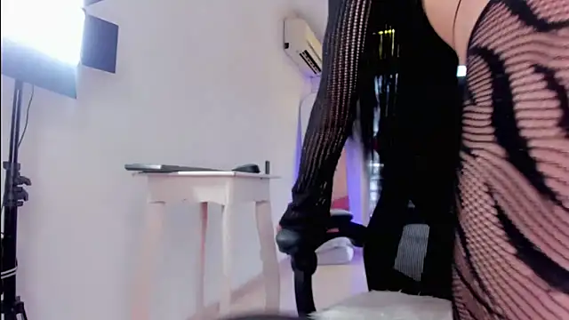 JEANNA DREAMS online show from June 2026 07:14:02 PM