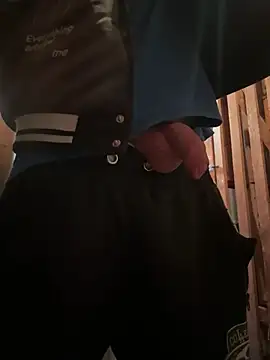 czruz online show from March 2025 08:52:02 AM