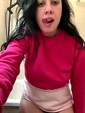 czruz online show from December 2025 09:04:01 AM