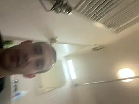 Snapshot of czruz chatting on March 2026 07:40:02 PM czruz online show from March 2026 07:40:02 PM