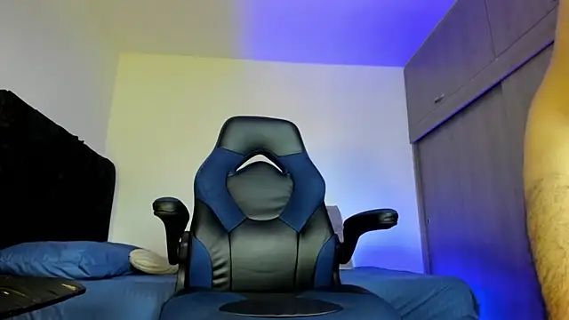 male pussy online show from October 2025 05:42:01 PM