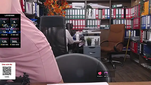 Snapshot of classyladyrellax chatting on December 2024 01:49:02 PM classyladyrellax online show from December 2024 01:49:02 PM