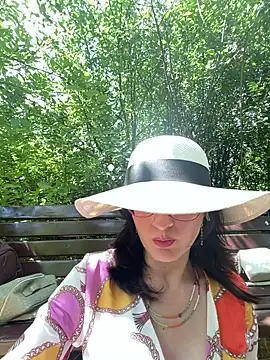 classyladyrellax online show from June 2026 12:19:02 PM