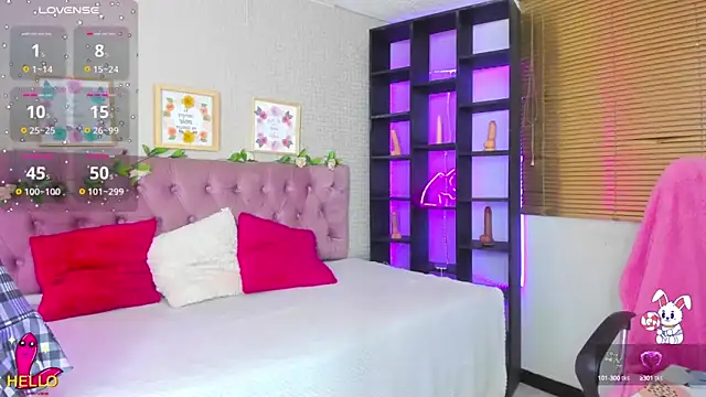 Snapshot of shelby_carson chatting on September 2025 01:27:01 PM shelby carson online show from September 2025 01:27:01 PM