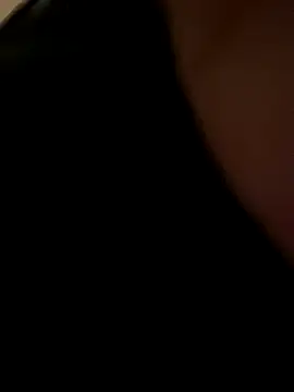 Snapshot of Tall_ItalianGuy chatting on September 2025 01:13:01 PM Tall ItalianGuy online show from September 2025 01:13:01 PM