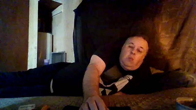 Nightshade7712 online show from December 2025 08:00:02 AM