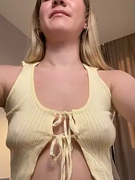 teasecake online show from March 2025 01:32:02 AM