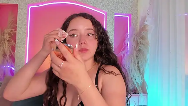 Aurora aaa online show from January 2025 07:40:01 PM