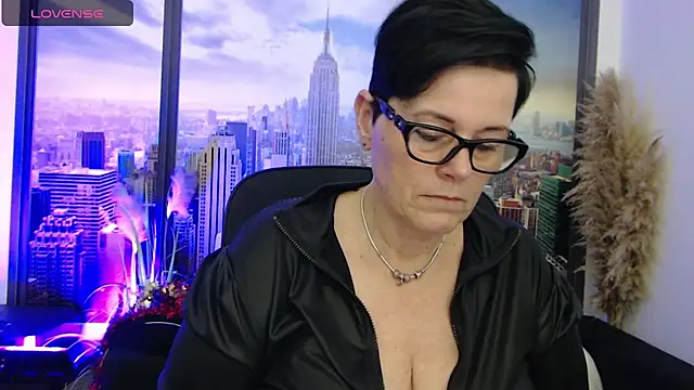 ninarandmann online show from January 2025 05:44:02 PM