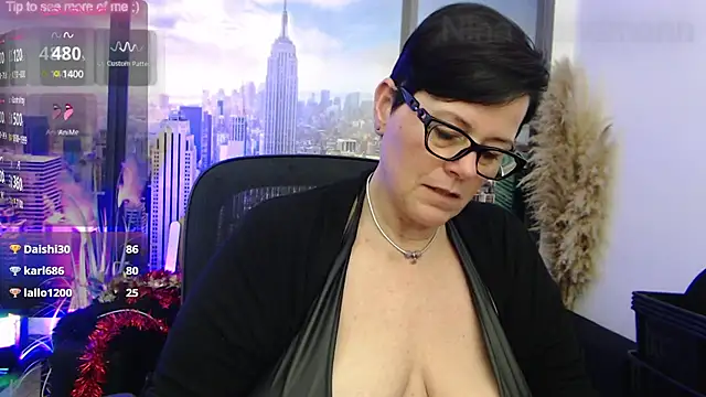 ninarandmann online show from February 2025 08:57:01 PM