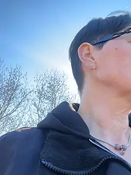 Snapshot of ninarandmann chatting on March 2026 12:00:01 PM ninarandmann online show from March 2026 12:00:01 PM