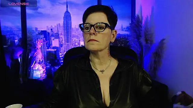 Snapshot of ninarandmann chatting on March 2026 05:27:01 PM ninarandmann online show from March 2026 05:27:01 PM