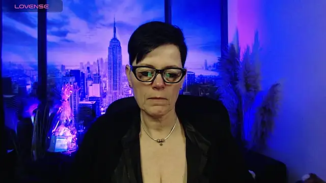 Snapshot of ninarandmann chatting on March 2026 04:01:01 PM ninarandmann online show from March 2026 04:01:01 PM