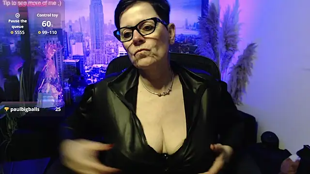 ninarandmann online show from April 2026 03:27:02 PM