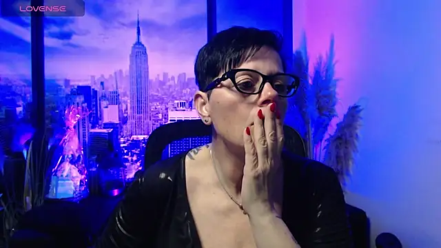 ninarandmann online show from April 2026 04:46:02 PM