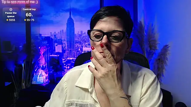 ninarandmann online show from May 2026 07:52:02 PM