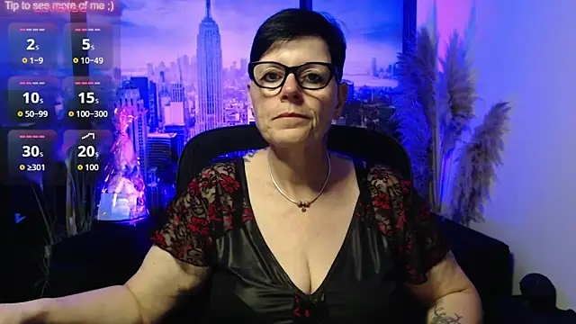 ninarandmann online show from June 2026 05:28:02 PM