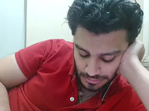 robintoit online show from December 2025 05:40:02 PM