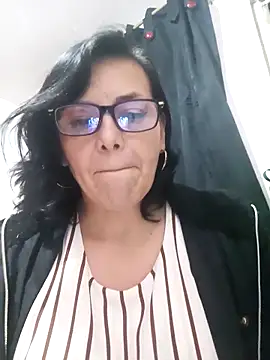 Snapshot of Natasha_milf__ chatting on February 2025 09:58:01 PM Natasha milf online show from February 2025 09:58:01 PM