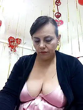 Snapshot of Natasha_milf__ chatting on February 2025 04:22:02 PM Natasha milf online show from February 2025 04:22:02 PM