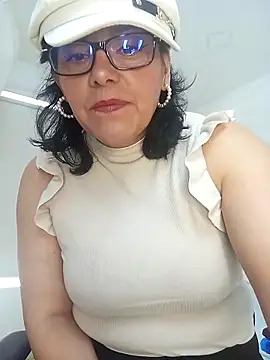 Snapshot of Natasha_milf__ chatting on March 2025 02:26:02 PM Natasha milf online show from March 2025 02:26:02 PM