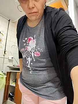 Natasha milf   online show from December 2025 12:54:01 PM