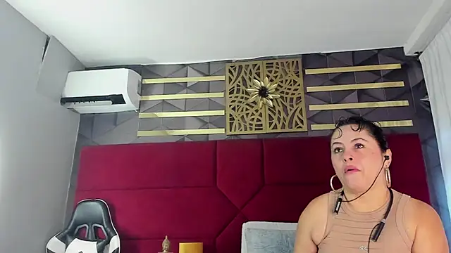 hanny milf online show from June 2026 12:00:01 PM