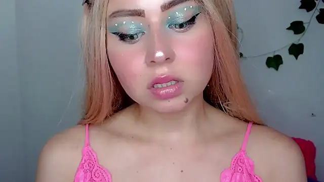 SabrinaOlsons online show from January 2025 02:55:01 AM