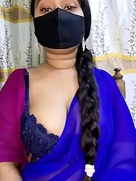 Idhika Paul online show from February 2025 05:33:01 PM