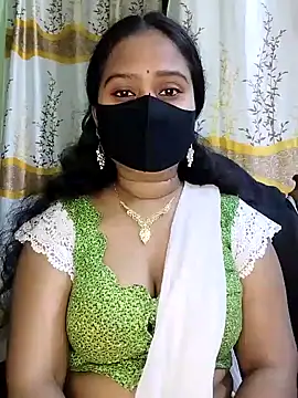 Idhika Paul online show from February 2025 12:48:01 PM