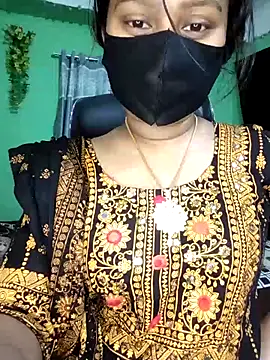 Idhika Paul online show from October 2025 01:00:02 PM