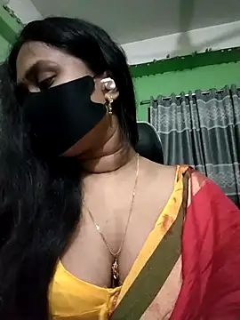 Idhika Paul online show from April 2026 07:48:01 PM