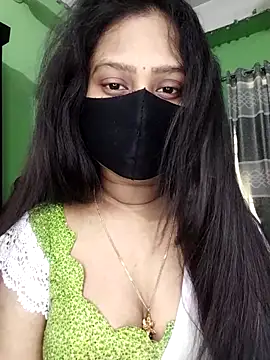 Idhika Paul online show from April 2026 07:50:02 AM