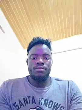 MaskedGQ online show from October 2025 10:40:02 AM