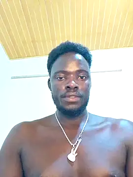 MaskedGQ online show from October 2025 11:39:01 PM