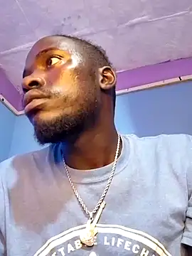 MaskedGQ online show from November 2025 05:58:02 PM