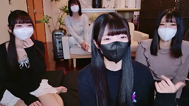 Snapshot of irohani_usagi chatting on March 2026 12:06:02 PM irohani usagi online show from March 2026 12:06:02 PM