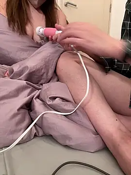 Snapshot of -mirai- chatting on March 2025 10:28:02 AM -mirai- online show from March 2025 10:28:02 AM