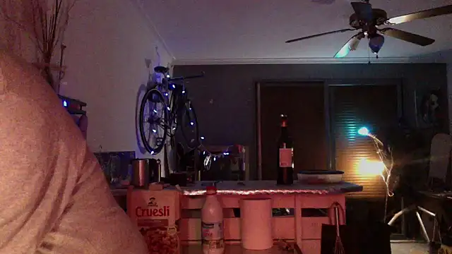 DJUX online show from December 2024 03:28:02 AM