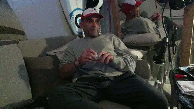 DJUX online show from December 2024 06:30:02 AM