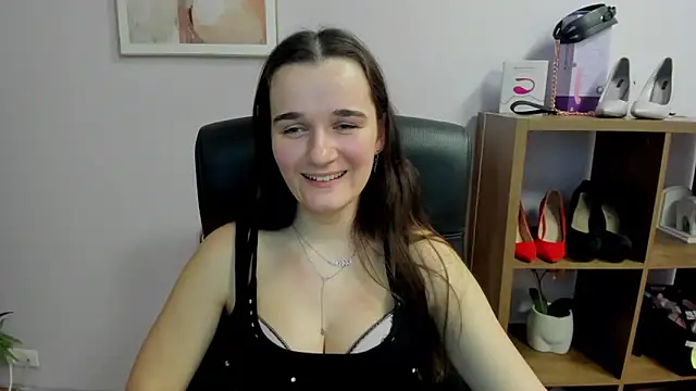 Snapshot of KateDelight chatting on February 2026 08:18:01 PM KateDelight online show from February 2026 08:18:01 PM