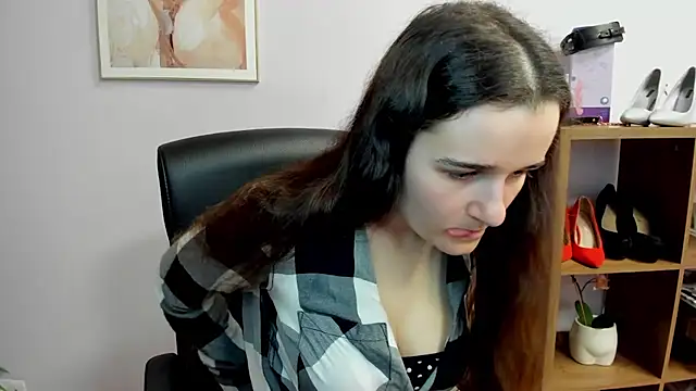 Snapshot of KateDelight chatting on February 2026 08:04:01 AM KateDelight online show from February 2026 08:04:01 AM