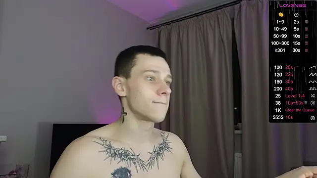 R1mmo   online show from October 2025 08:18:02 PM