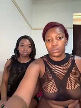 Snapshot of THEBUTTERNUT chatting on March 2026 08:08:02 AM THEBUTTERNUT online show from March 2026 08:08:02 AM